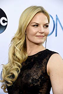 How tall is Jennifer Morrison?